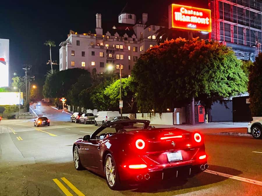 20 Min Ferrari tour in Hollywood (Drive or Be driven) - Taking the Ferrari from 6808 Hollywood Boulevard