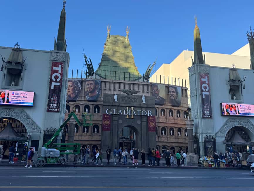 3.5-hour private tour of Hollywood and Beverly Hills in an SUV - A compact introduction to Los Angeles