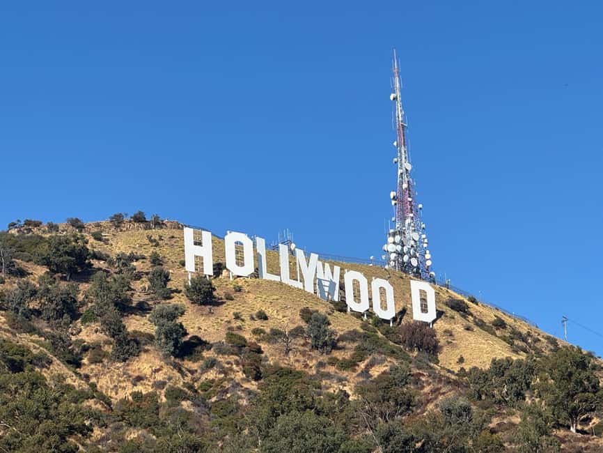 3.5-hour private tour of Hollywood and Beverly Hills in an SUV - Starting with pickup and the private SUV