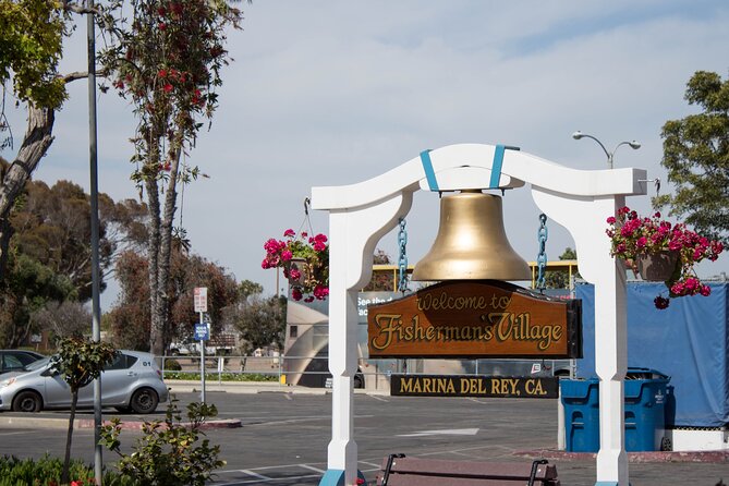 Anaheim to LA: Hollywood, Beaches & Famous Film Sites tour - Beverly Hills, Rodeo Drive, and the Beverly Wilshire