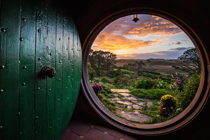 Auckland to Hobbiton Movie Set Private Tour - Key points at a glance