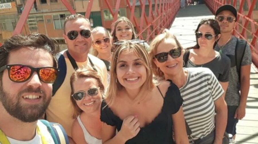 Barcelona: Girona Game of Thrones Private Tour with Pickup - Arabic Baths, synagogue, and Independence Square