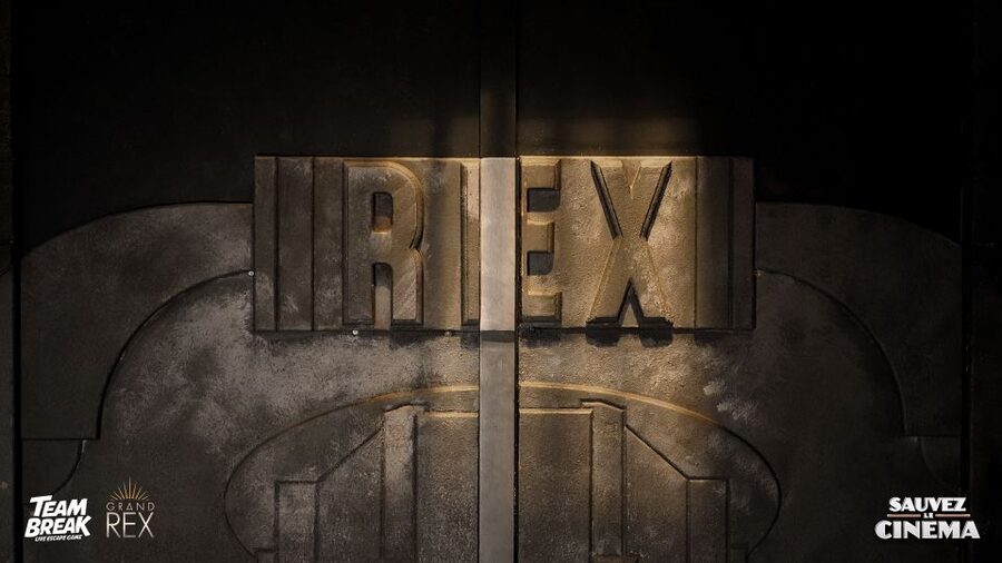 Behind the Scenes of the Grand Rex: 50-Minute Studio Tour - Entering a French cinema landmark