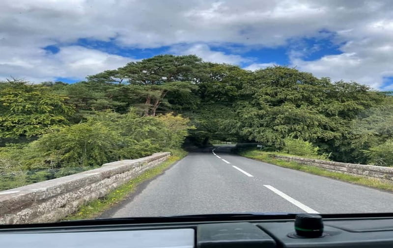 Belfast: Giant's Causeway, Coast Road & Game of Thrones Tour - The return to Belfast is quicker and less scenic