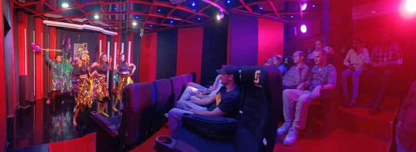 Bollywood Studio Tour - Live singing and voice-over dubbing