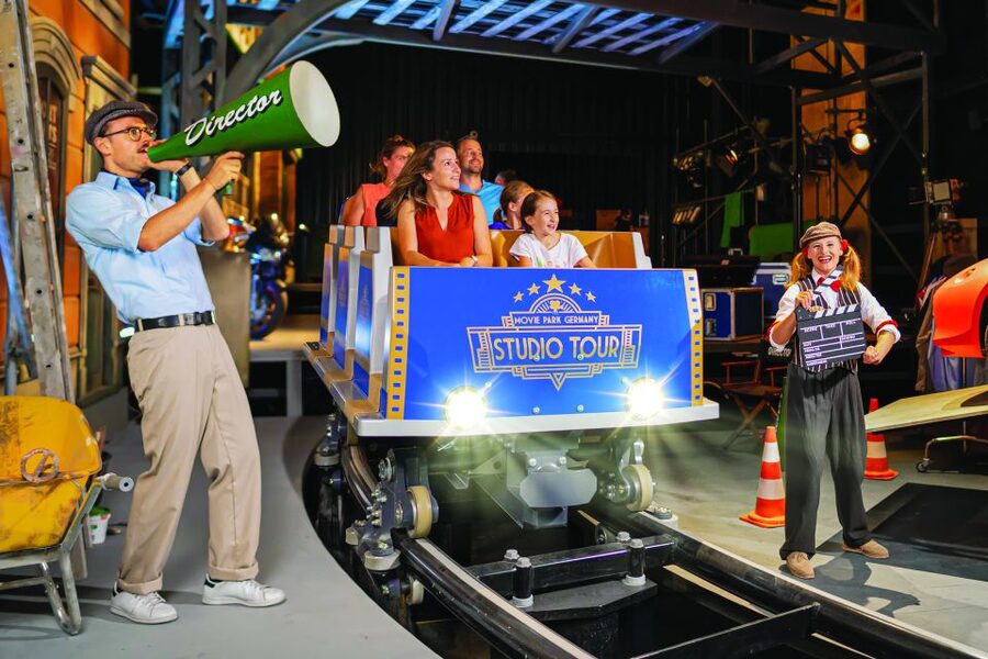 Bottrop: Movie Park Full-Day Admission Ticket - Star Trek Operation Enterprise brings the speed