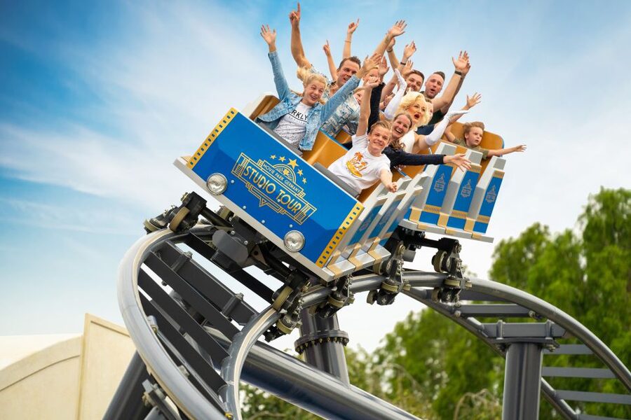 Bottrop: Movie Park Full-Day Admission Ticket - Van Helsing and The Bandit serve older thrill seekers