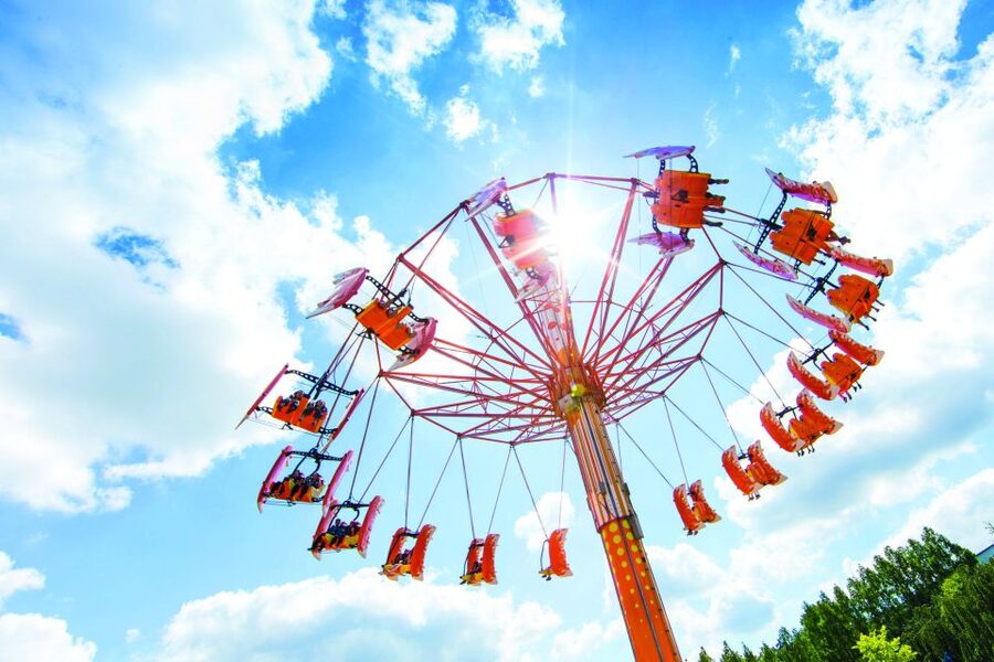 Bottrop: Movie Park Full-Day Admission Ticket - October adds monsters, but also extra costs