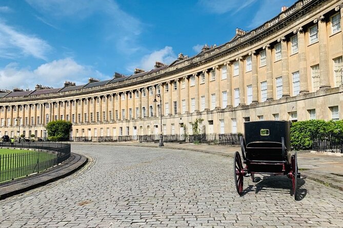 Bridgerton Tour and Bath City Highlights with Music - Lady Danbury’s home and the main filming sights