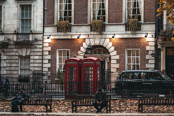 Bridgerton Tour in London - What the guide adds to the walk