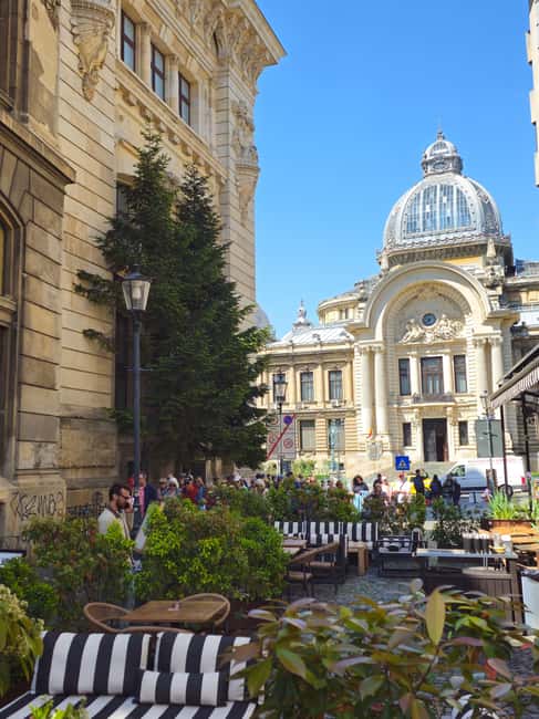 Bucharest Photo Walk - Instagram&Cinematic Spots in 3 hours - One hour along Calea Victoriei