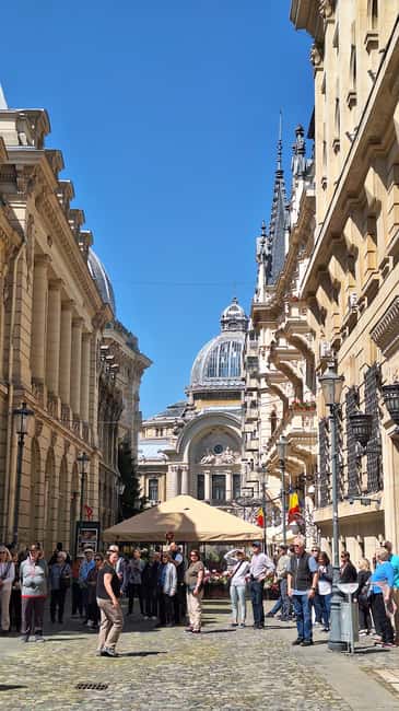 Bucharest Photo Walk - Instagram&Cinematic Spots in 3 hours - CEC Palace and the old center