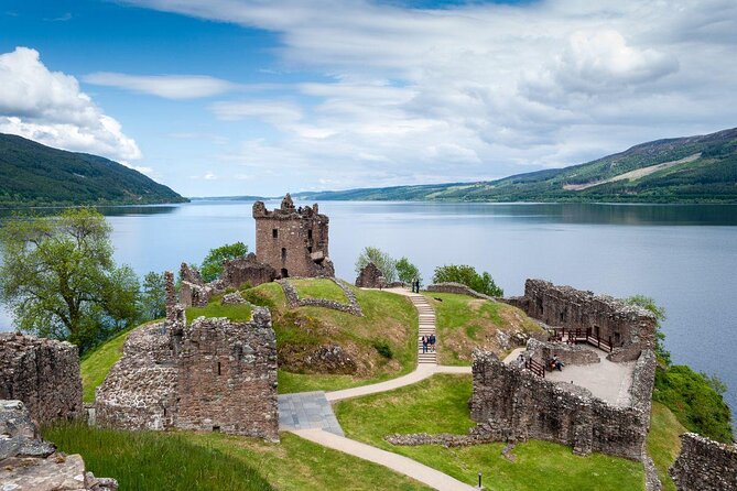 Cawdor Castle, Inverness, Culloden, Outlander and Loch Ness Tour - A Big Highland Day From Invergordon