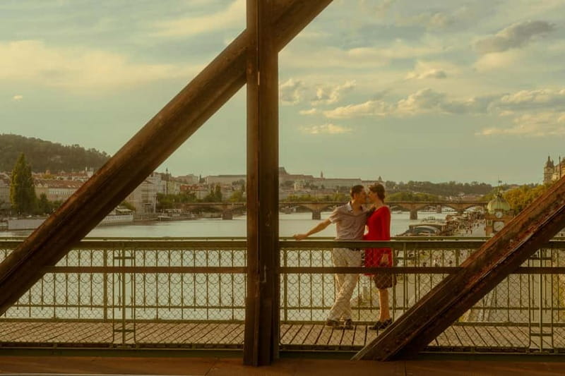 Cinematic Photoshoot Experience in Prague - Who will get the most from this session