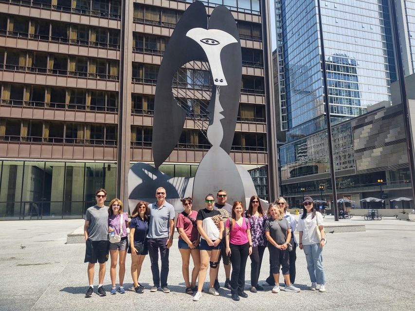 Downtown Chicago TV & Movie Filming Locations Walking Tour - Starting at Roosevelt University on South Michigan Avenue