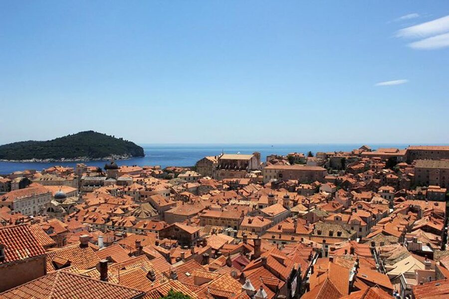 Dubrovnik: Game of Thrones and City Walls Walking Tour - Two hours through the Old Town as King’s Landing