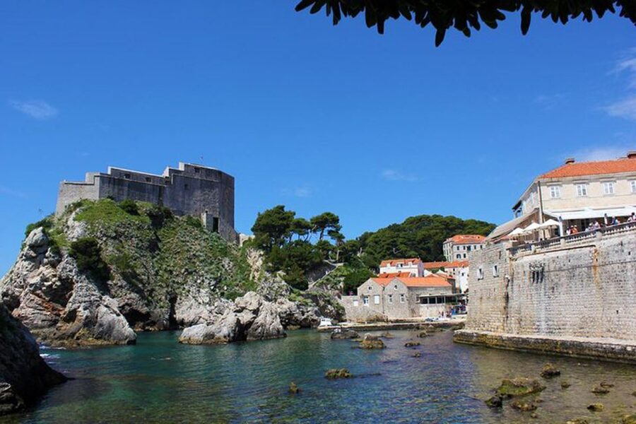 Dubrovnik: Game of Thrones and City Walls Walking Tour - Meeting at Pile Square outside the walls