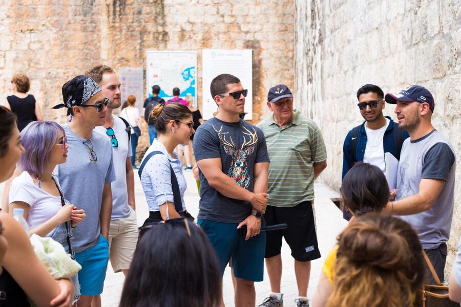 Dubrovnik: Game of Thrones & History Tour - Pile Park and the approach to the harbor