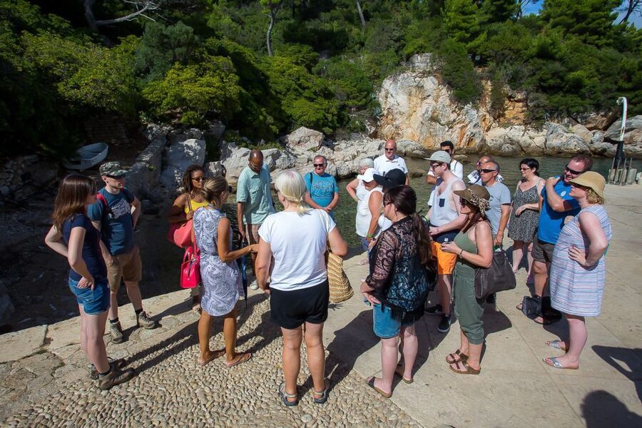 Dubrovnik: Game of Thrones&Lokrum Island Walking Tour - Rector’s Palace and the old port