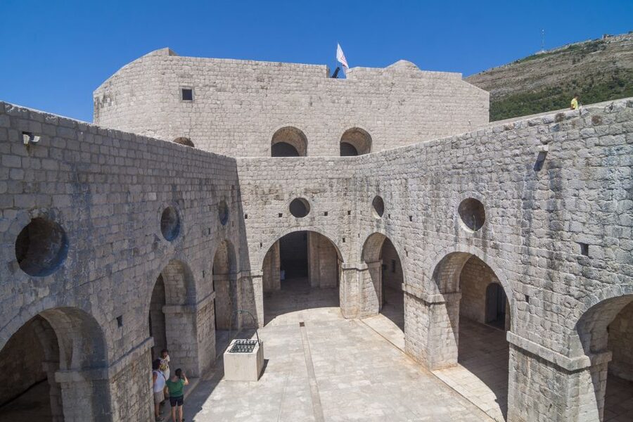Dubrovnik: Game of Thrones Walking, Car and Boat Tour - Why this tour works for Game of Thrones fans
