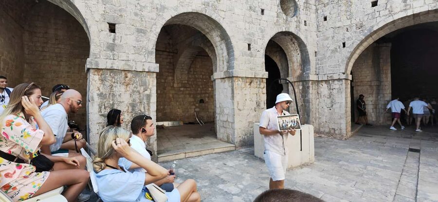 Dubrovnik: Private Game of Thrones Tour: Inside Look - Climbing to Lovrijenac, the Red Keep