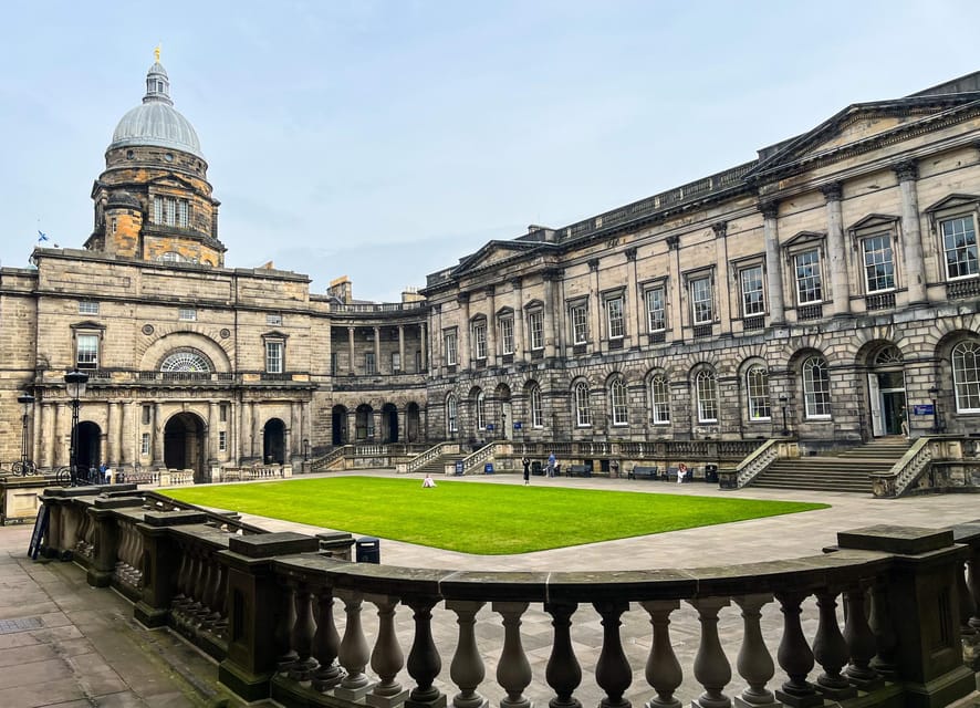 Edinburgh: Harry Potter Origins Tour & Gin Tasting Combo - Castle views and Victoria Street as Diagon Alley
