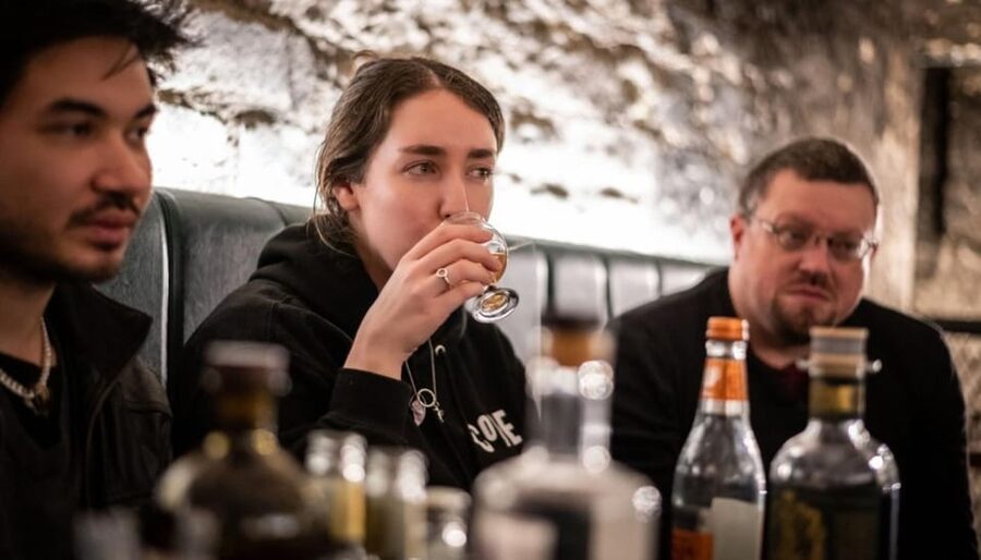 Edinburgh: Harry Potter Origins Tour & Gin Tasting Combo - Starting at Tron Kirk on the Royal Mile