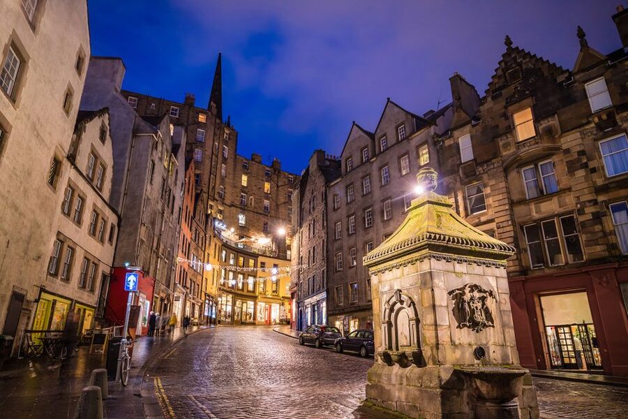 Edinburgh: Harry Potter Walking Tour - Starting on the Royal Mile