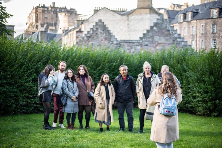 Edinburgh: Harry Potter Wizarding Walking Tour (Private) - Greyfriars Kirkyard and Tom Riddle’s Grave