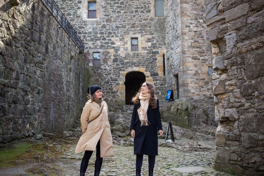 Edinburgh: "Outlander" Filming Locations Guided Tour - Who will enjoy this most
