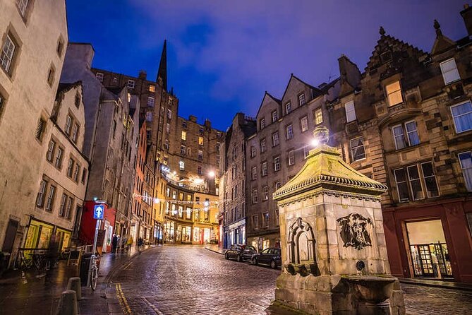 Edinburgh's Amazing Harry Potter Walking Tour - Kids Free! - Starting at Tron Kirk and the Royal Mile