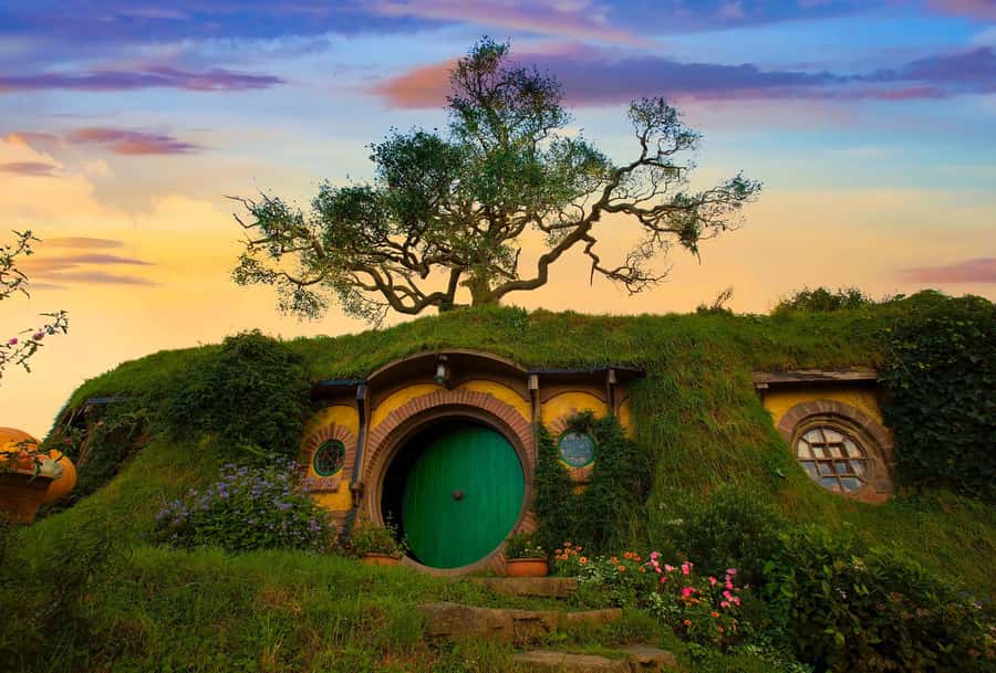 From Auckland: Hobbiton Movie Set Private Tour (Flexible) - Key points at a glance