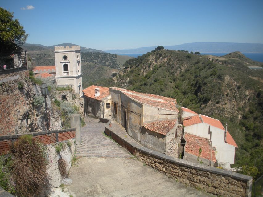 From Catania: The Godfather Movie Day Trip in Sicily - Why these Sicilian villages work so well on film