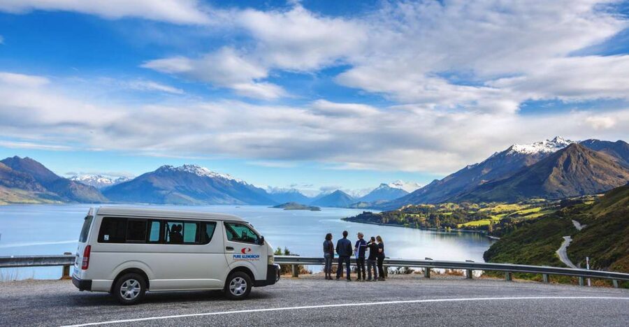 From Queenstown: Lord Of The Rings Tour to Glenorchy - The guide shapes the mood of the trip