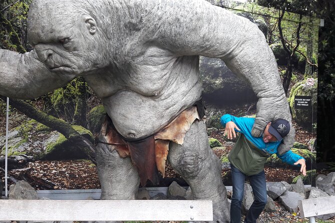 Full Day Lord of the Rings Tour - Mount Victoria and the Wellington finale