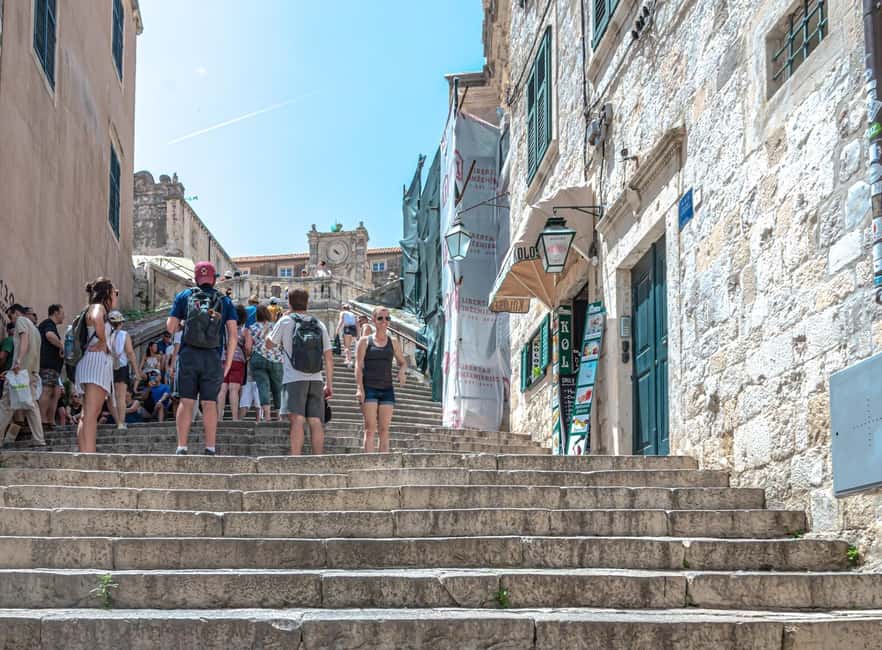 Game of Thrones Shooting Locations Guided Walking Tour - Stradun, Orlando’s Column, and St. Blaise