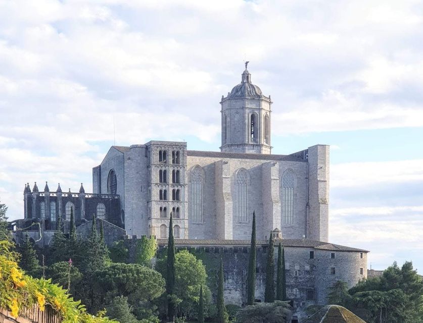 Girona: Game of Thrones Small Group Tour - Through the Jewish Quarter and Call Jueu