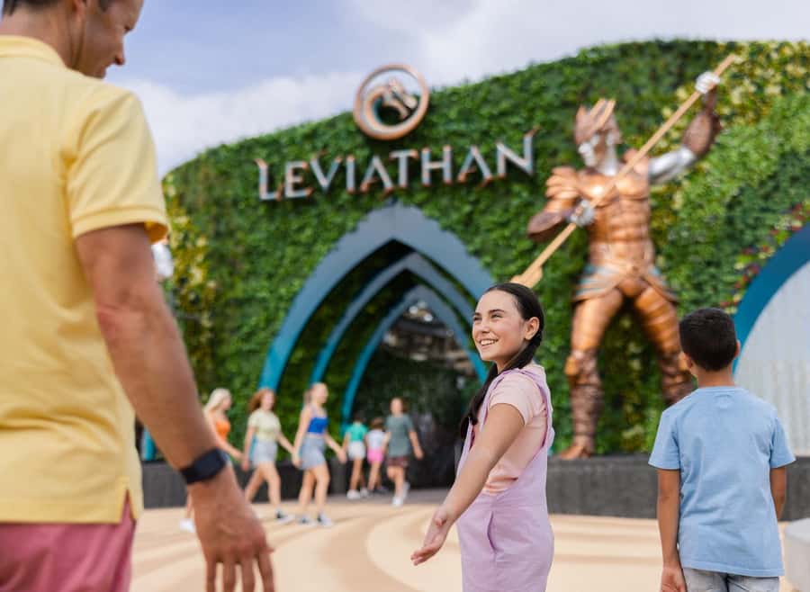 Gold Coast: Movie World, Sea World, Wet'n'Wild 14-Day Pass - Closures, queues, and changing attraction quality