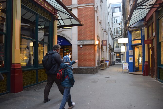 Harry Potter London Small Group Walking Tour - Guide style can shape the whole experience