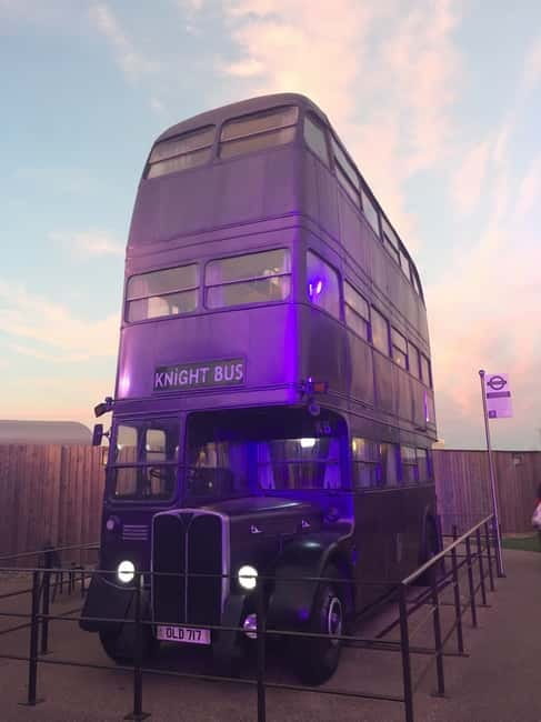 Harry Potter Studio Ticket & Tour of London Film Locations - Guides, groups, and the human side of the tour