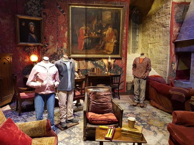 Harry Potter Studio Ticket & Tour of London Film Locations - Should you book the London and studio combination?