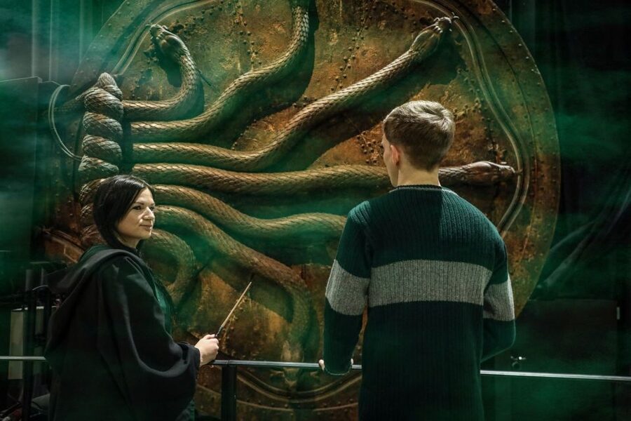 Harry Potter: Warner Bros. Studio Tour from King's Cross - Boarding the bus at Kings Cross