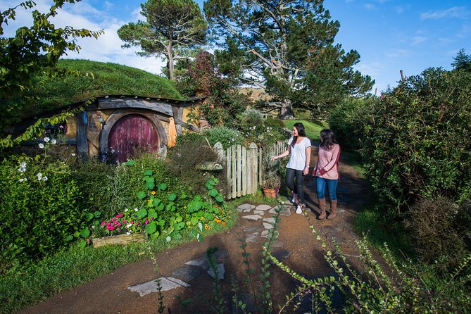 Hobbiton Movie Set day tour From Auckland - Key things to know before you book