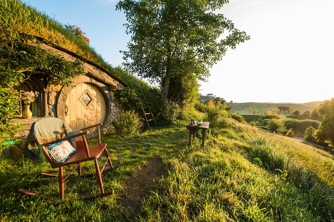 Hobbiton Movie Set day tour From Auckland - Walking, comfort, and accessibility