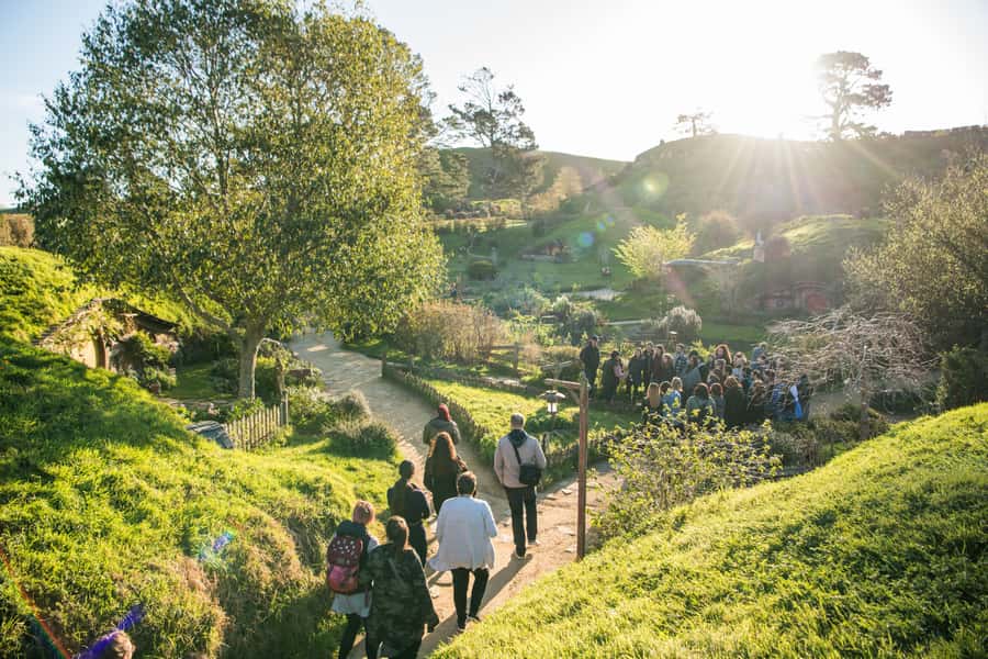 Hobbiton Movie Set: Guided Tour Ticket - Who will enjoy Hobbiton most?