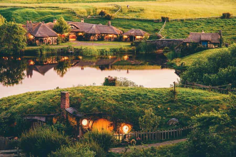Hobbiton Movie Set: Guided Tour Ticket - Group size, timing, and the walking itself