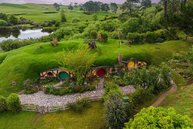 Hobbiton Movie Set Small Group Tour from Auckland - Weather, walking, children, and practical details