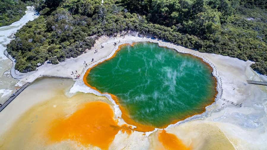 Hobbiton, Waitomo, Rotorua & Taupo 2-Day Tour from Auckland - Rotorua overnight: a useful pause in a busy itinerary