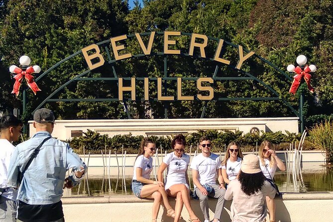 Hollywood and Beverly Hills Shared 3-Hour Tour with 3 Stops - Griffith Observatory and the Hollywood Sign