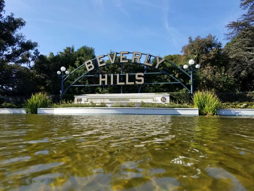 Hollywood & Beverly Hills: Celebrity Homes & Lifestyle Tour - What the $49 tour really gives you